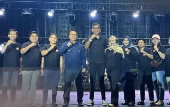 Wakil Bupati Kutim, Mahyunadi ; Hadiri festival Pemuda kreatif di alun-alun bukit Pelangi