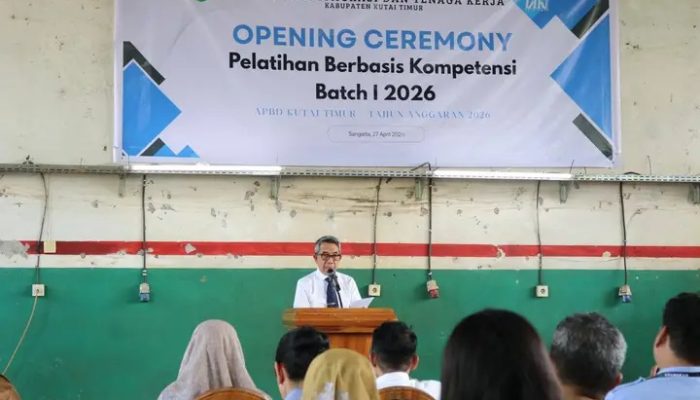 Bupati Kutim membuka pelatihan PBK, Di Balai Latihan Kompetensi Industri